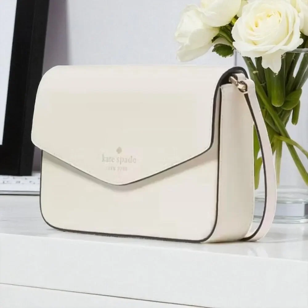 Kate Spade Sadie Envelope Crossbody Purse in Meringue Leather k7378